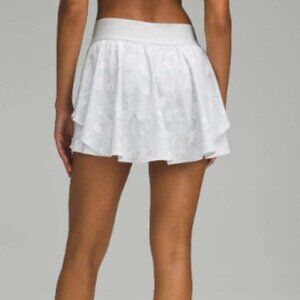 Lululemon Court Rival High Rise Skirt Size 2